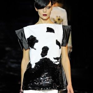 Louis Vuitton Spring 2011 Runway  Panda  Top